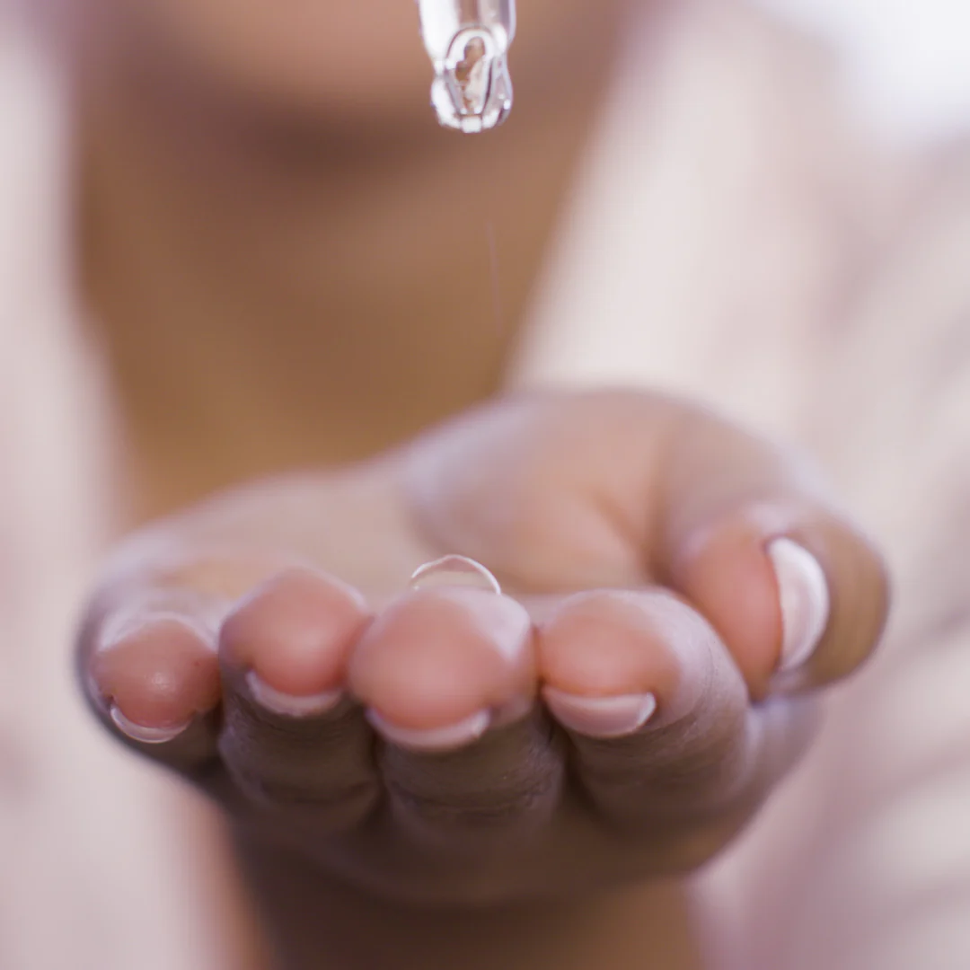Glow Tonic Serum - Image 4